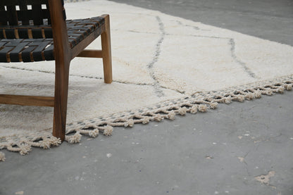 DecorBites™ Moroccan Handmade Traditional Berber Rug Beni Ouarain 303 X 212 Cm