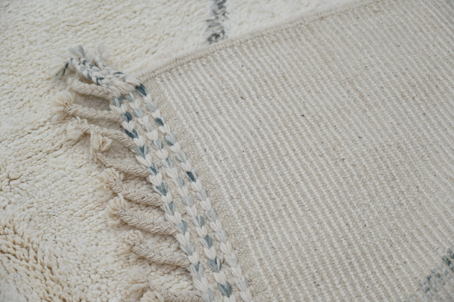 DecorBites™ Moroccan Handmade Traditional Berber Rug Beni Ouarain 303 X 212 Cm