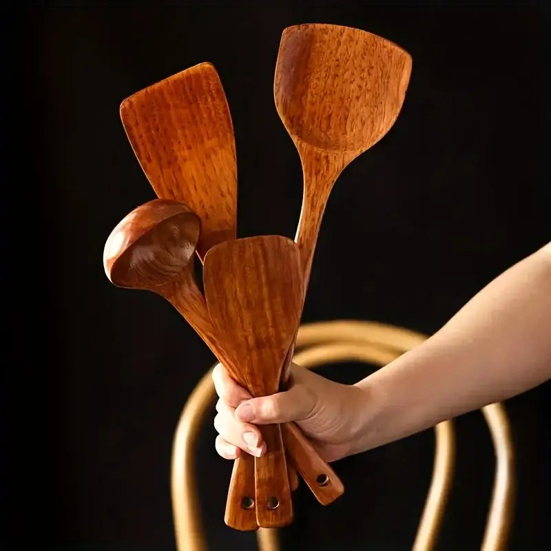 Natural polished wooden kitchen utensil set – 4 piece kitchen tools