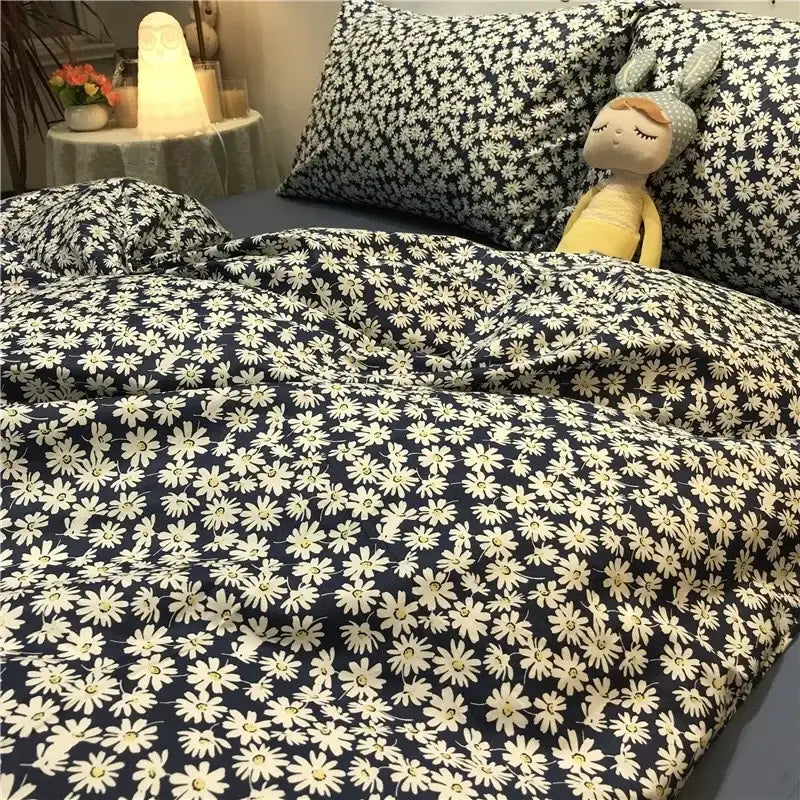 Navy blue and white daisy cartoon printed bedding set bedroom