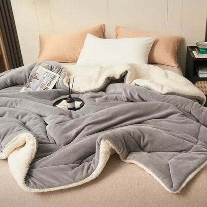 Navy & white double layer queen blanket bedroom plush sherpa comfort