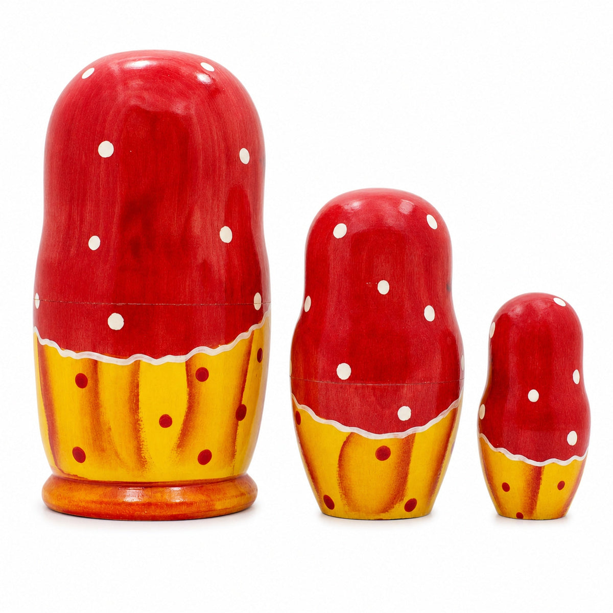 Set of 3 Girls with Flower Bouquet  Nesting Dolls 4.25 Inches