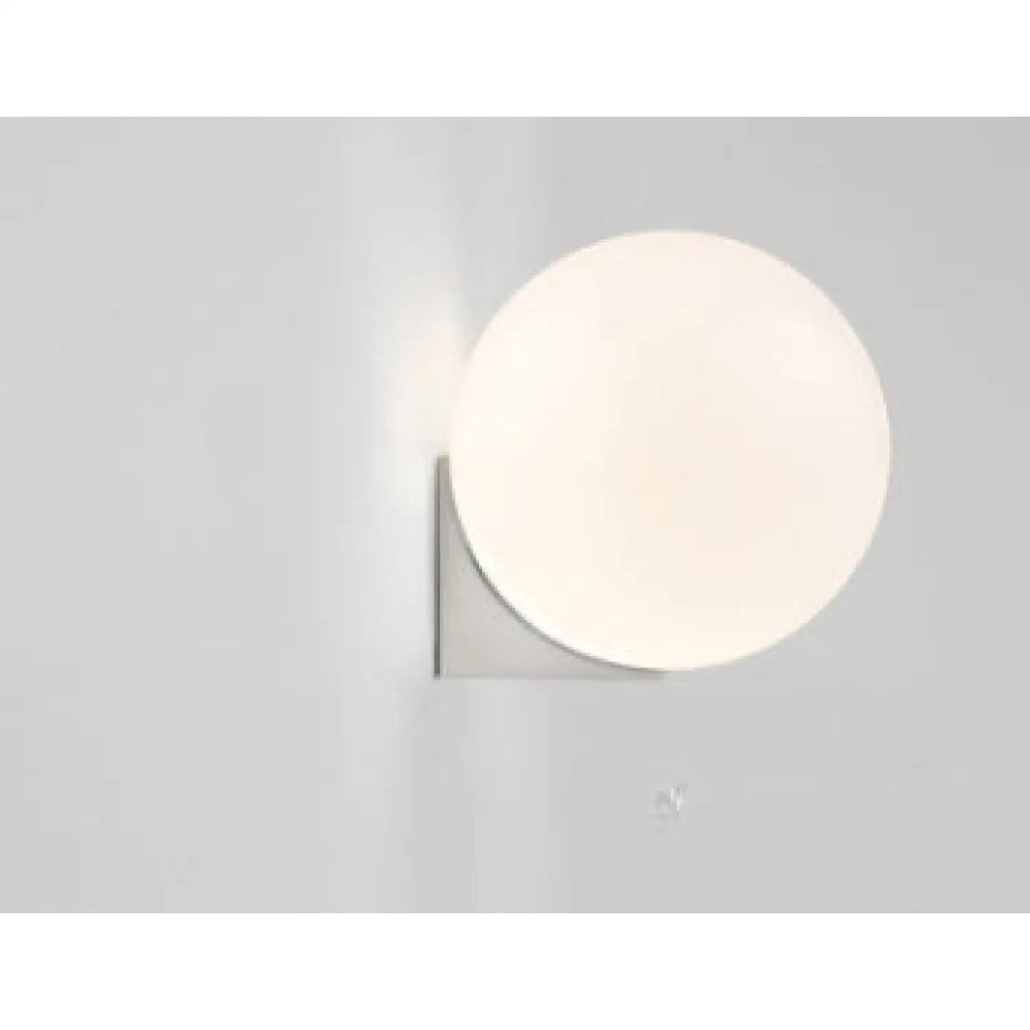 Nordic Circle Light Fixture for Bedroom & Hallway Lighting
