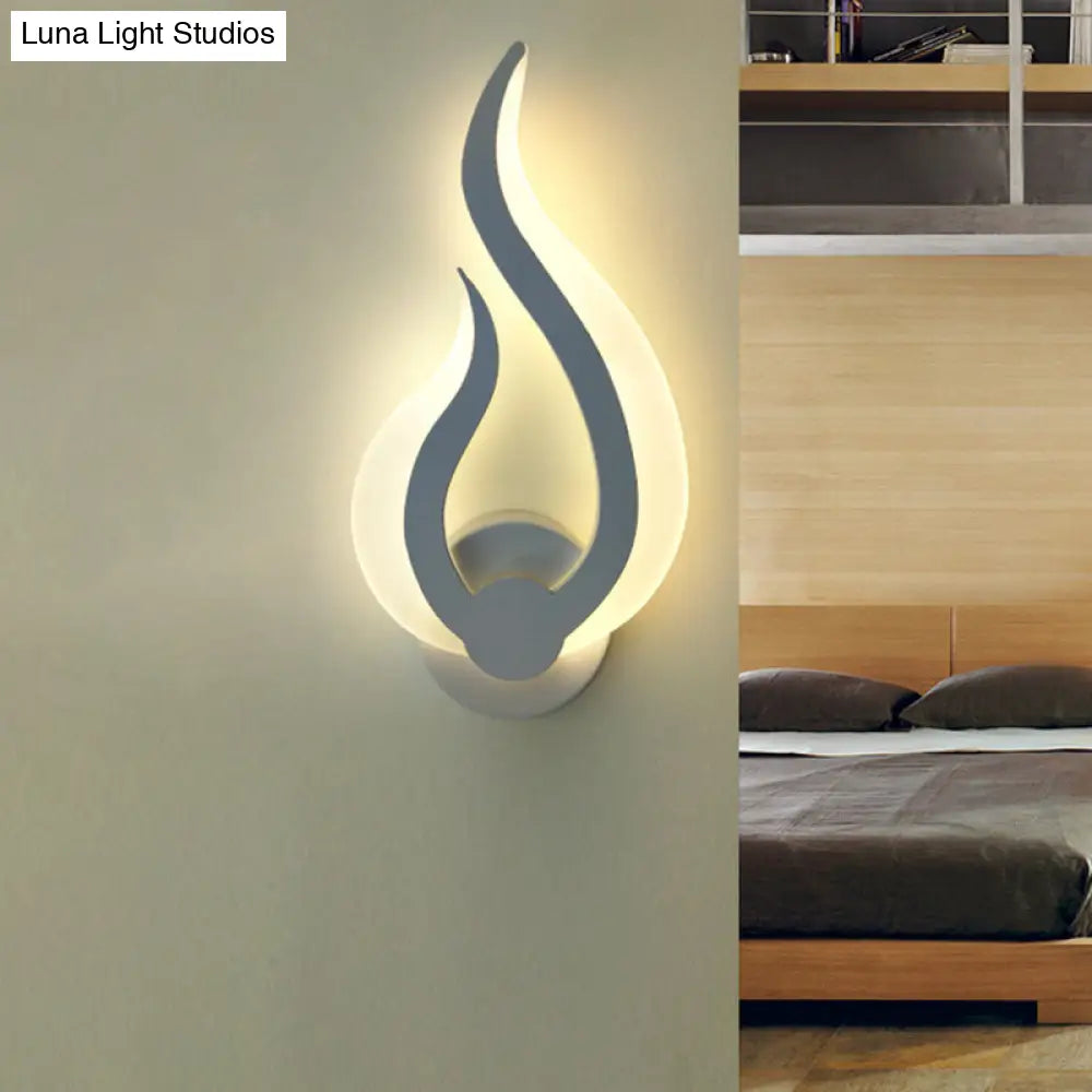 DecorBites™ Nordic LED Flame-Shaped Wall Sconce Light for Cozy Bedroom Ambiance in Warm/White