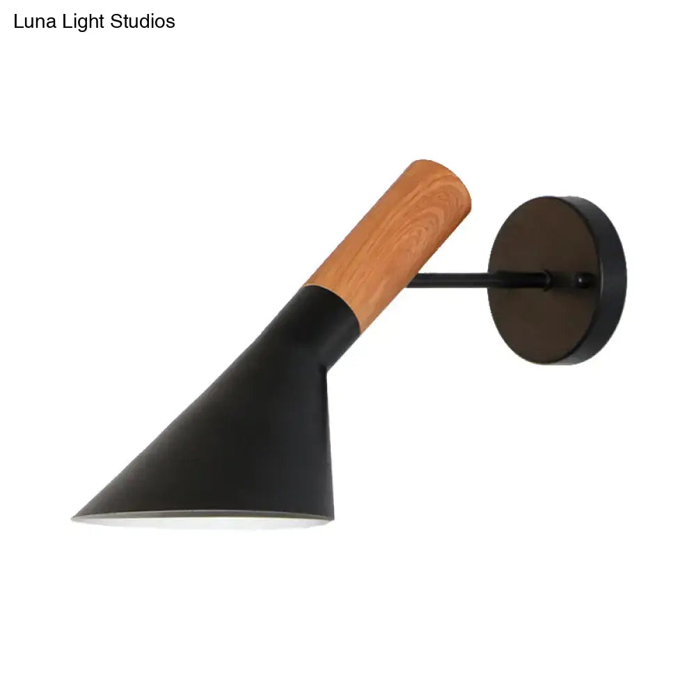 Nordic white monochrome wall light with wood handle for bedroom