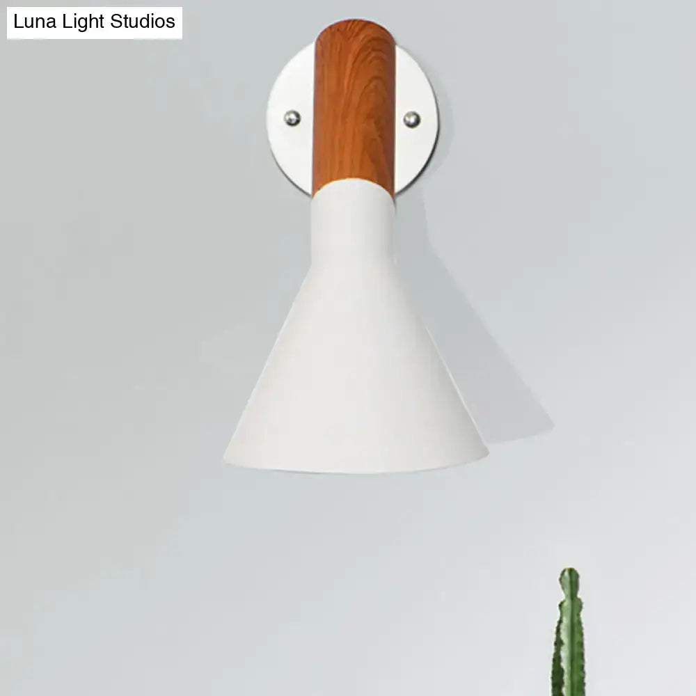 Nordic white monochrome wall light with wood handle for bedroom