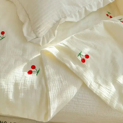 Off-white cherry embroidered double layer yarn summer quilt bedroom