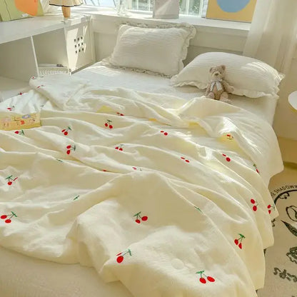 Off-white cherry embroidered double layer yarn summer quilt bedroom