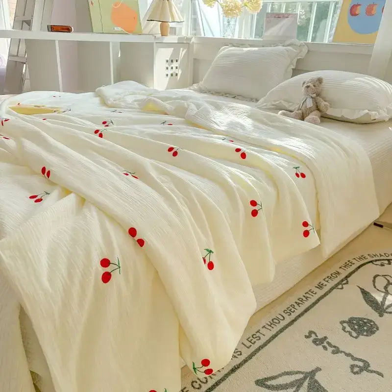 Off-white cherry embroidered double layer yarn summer quilt bedroom