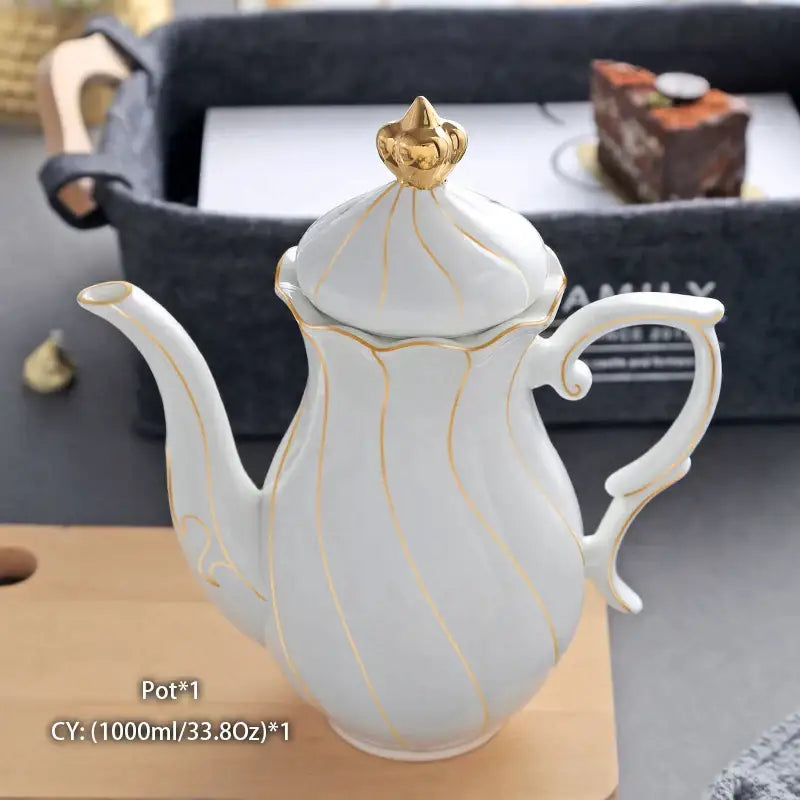 Ornate 18th century scene bone china tea pot dining room porcelain