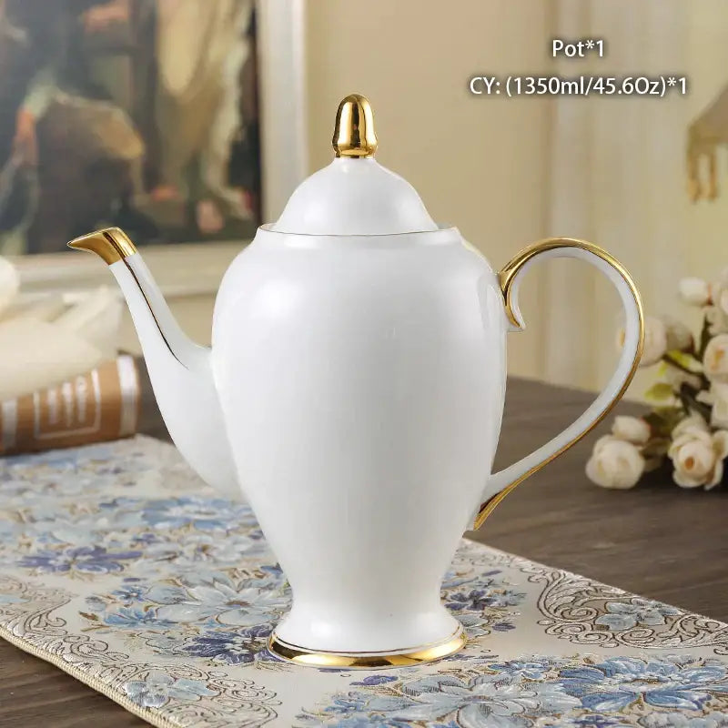 Ornate 18th century scene bone china tea pot dining room porcelain