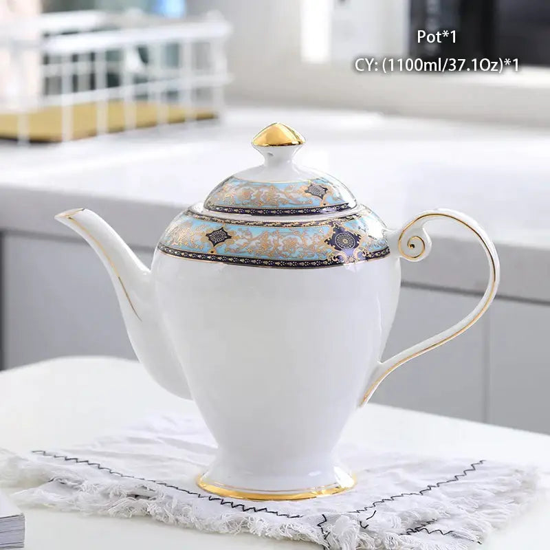 Ornate 18th century scene bone china tea pot dining room porcelain