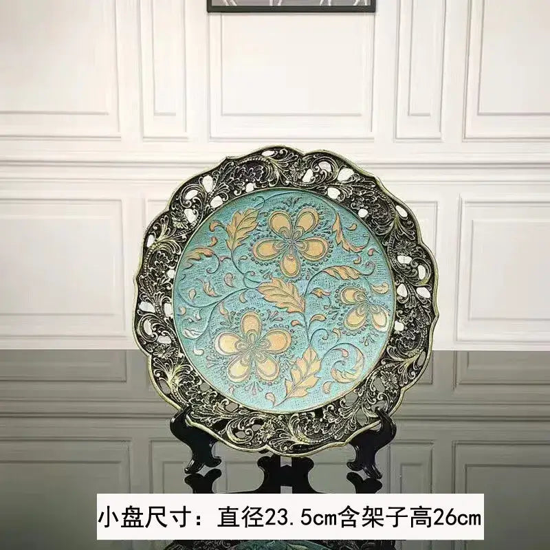 Ornate black & gold resin vase dried flowers – living room decor