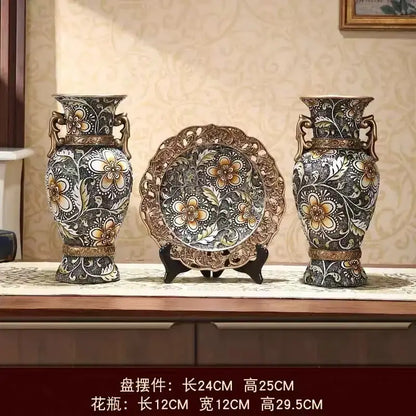 Ornate black & gold resin vase dried flowers – living room decor