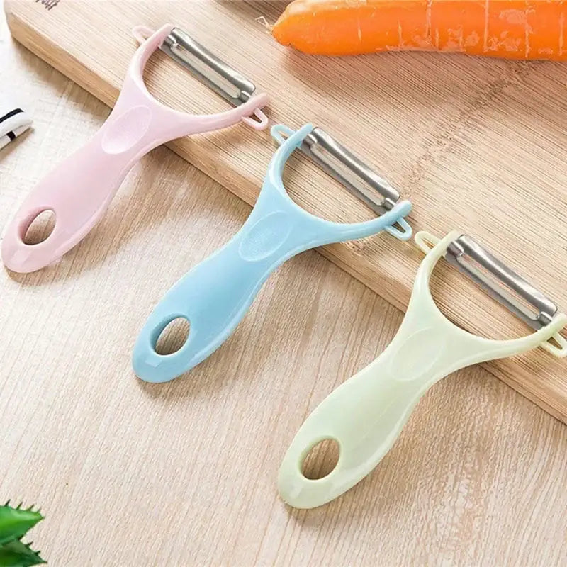 Pastel ceramic kitchen peeler set with stainless steel blades