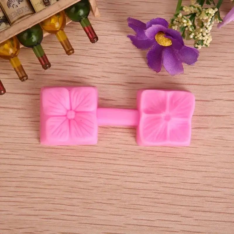 Pastel five petals flower silicone mold kitchen baking tool