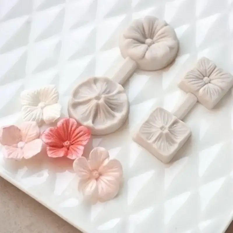 Pastel five petals flower silicone mold kitchen baking tool