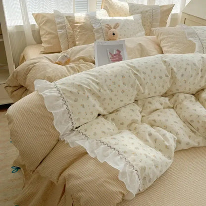 Pastel pink & cream cotton small florals bedding set bedroom lace