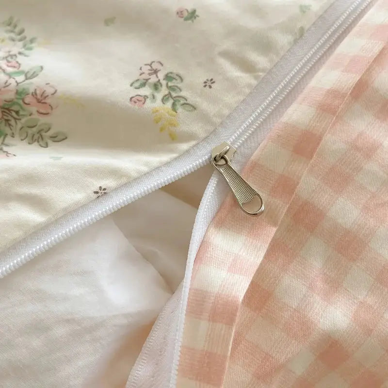 Pastel pink & cream cotton small florals bedding set bedroom lace