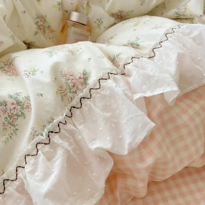 Pastel pink & cream cotton small florals bedding set bedroom lace