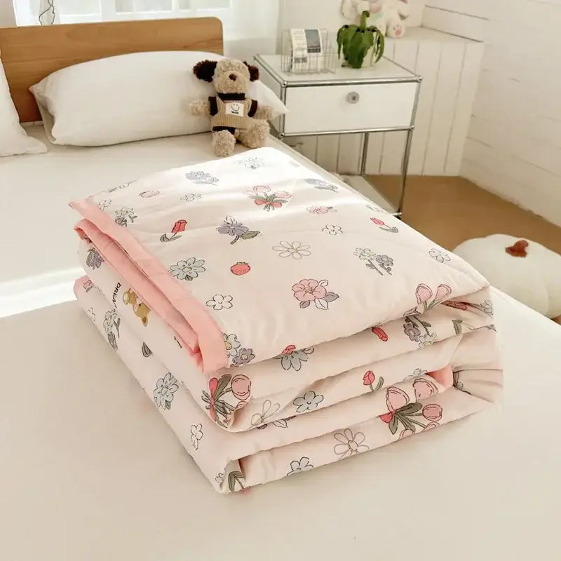 Pastel pink & white cartoon bear printed summer quilt bedroom blanket