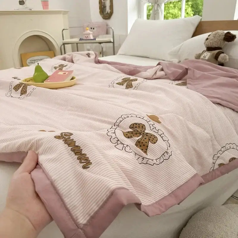 Pastel pink & white cartoon bear printed summer quilt bedroom blanket