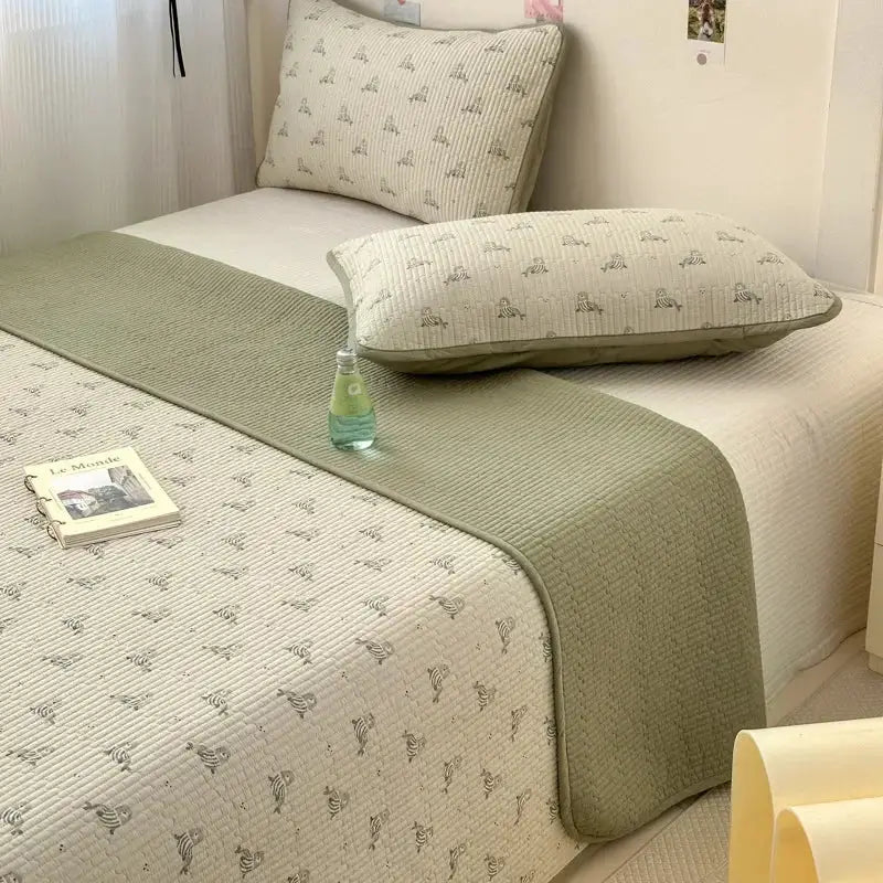 Pastel quilted cotton bed cover soft anti-slip tatami mat bedroom