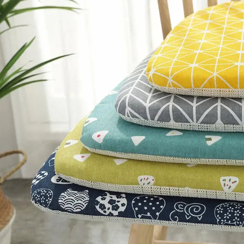 Patterned cotton hemp chair cushion for dining room seating