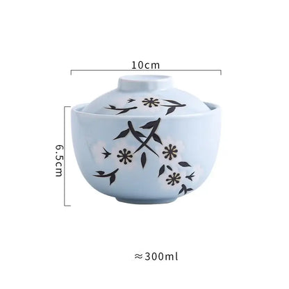 Patterned white & blue ceramic stew pot bowl dining room steaming cup