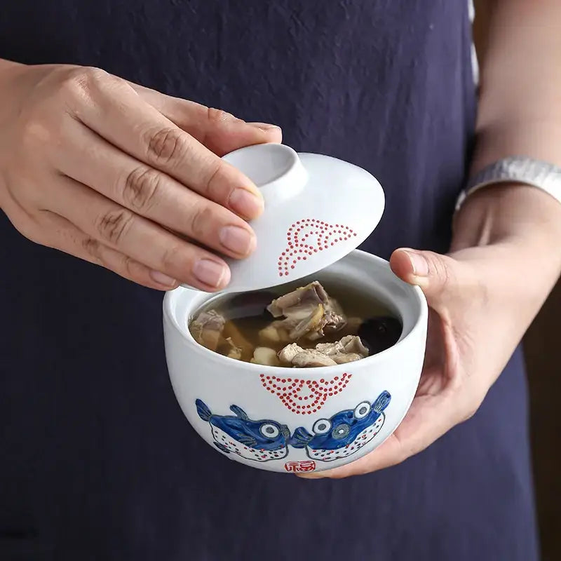 Patterned white & blue ceramic stew pot bowl dining room steaming cup