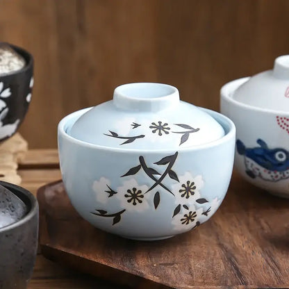 Patterned white & blue ceramic stew pot bowl dining room steaming cup