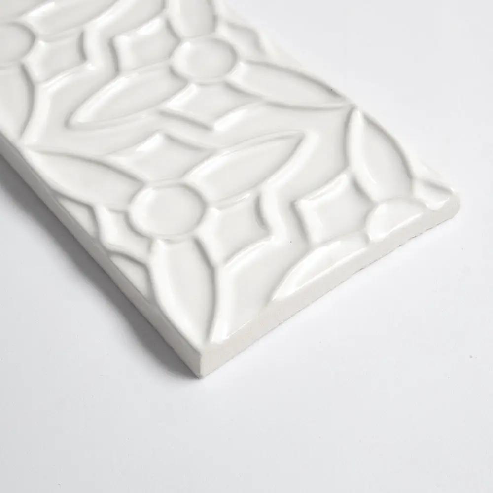 Pearl Glossy Barcelona Ceramic Accent Tiles 4x8