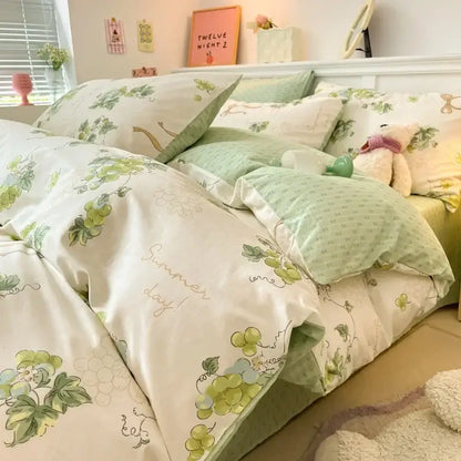 Pink and white cartoon printed cotton quilt cover bedroom bedding set