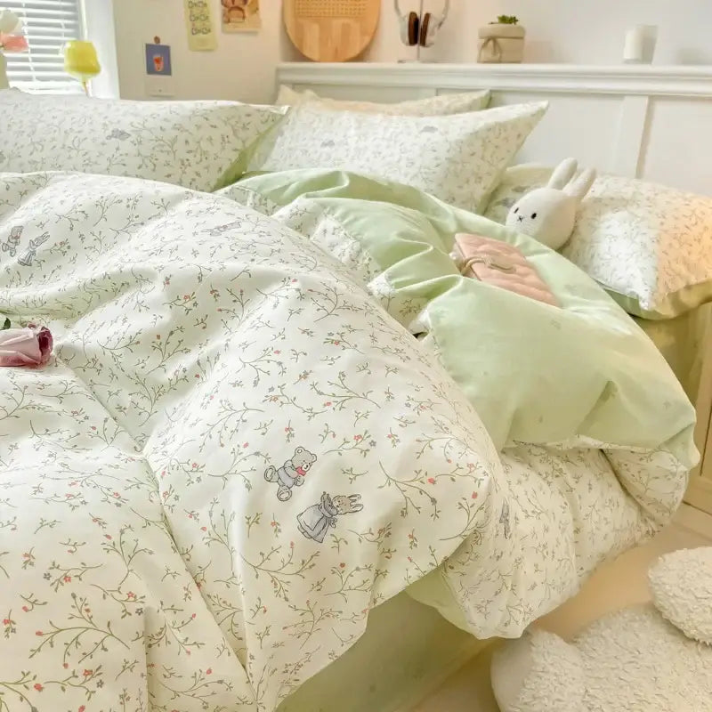 Pink and white cartoon printed cotton quilt cover bedroom bedding set