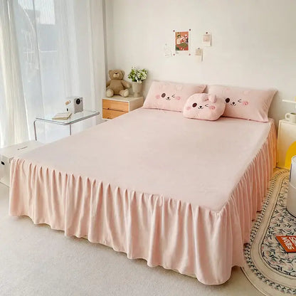 Pink cartoon rabbit applique bedding set for bedroom comfort