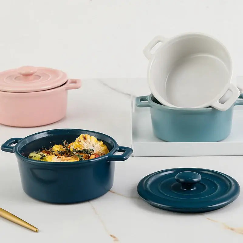 Pink ceramic mini soup and dessert bowl with lid kitchen cookware