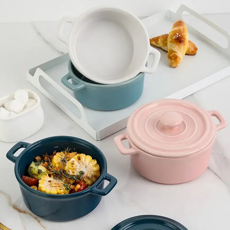 Pink ceramic mini soup and dessert bowl with lid kitchen cookware