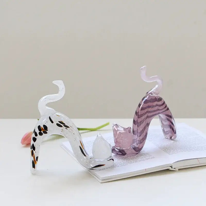 Pink crystal cat figurine living room wavy glass kitten statue