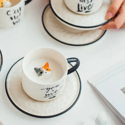Playful white & black cat claw ceramic cup kitchen mug with figurine