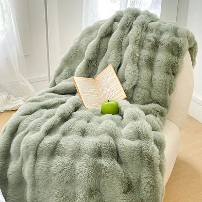 Plush cream & gradient pink double layer faux fur bedroom blanket