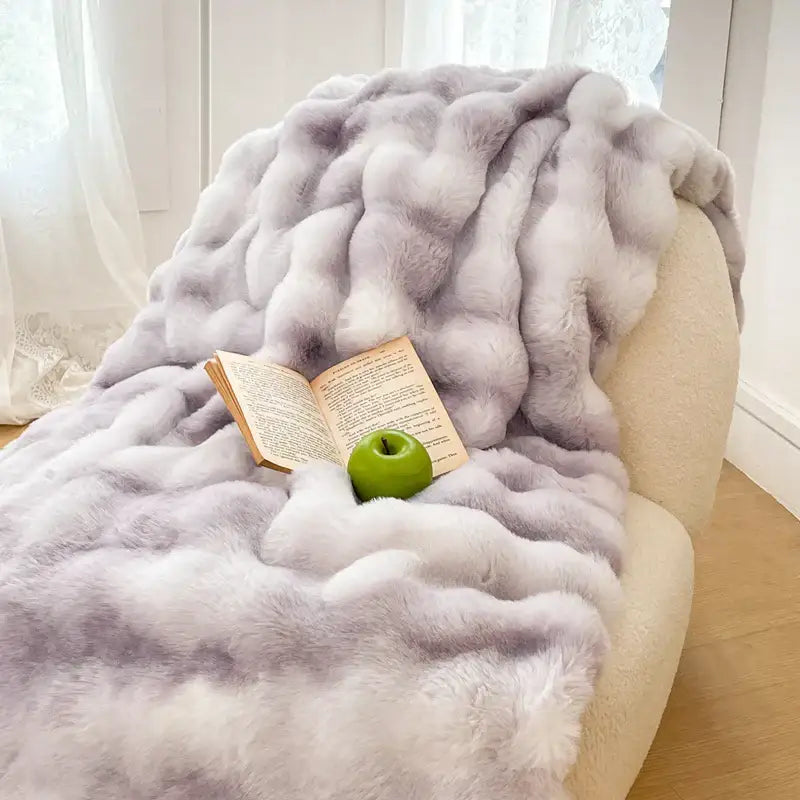 Plush cream & gradient pink double layer faux fur bedroom blanket