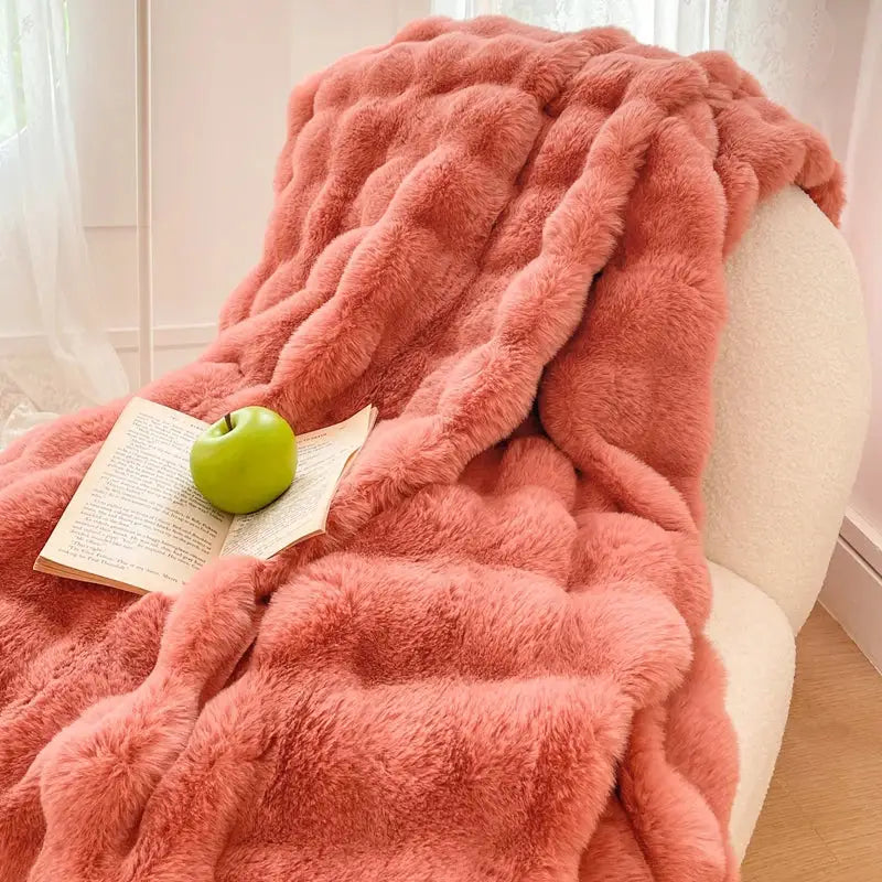 Plush cream & gradient pink double layer faux fur bedroom blanket