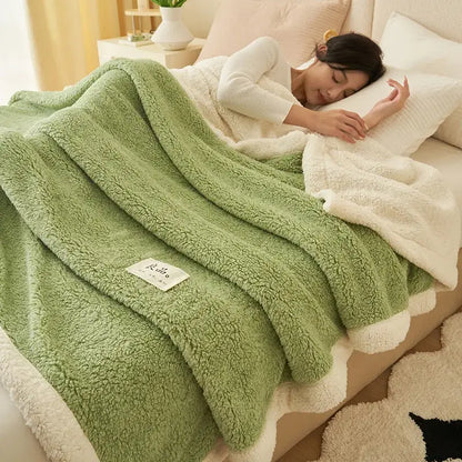 Plush gray & cream coral fleece blanket – bedroom cozy sofa cover