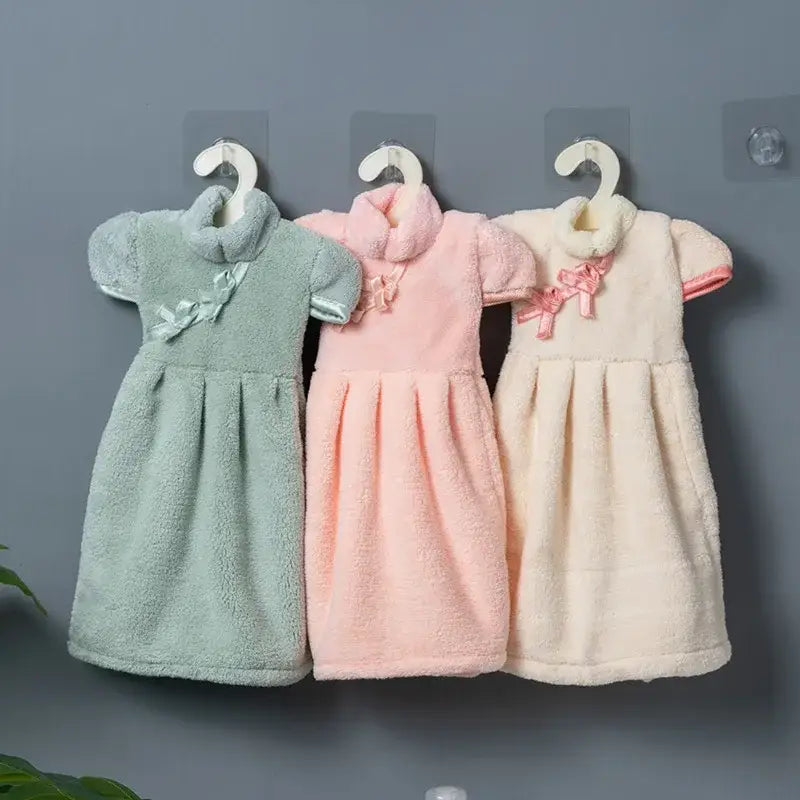 Plush pink coral fleece cheongsam hand towel for kitchen and bathroom