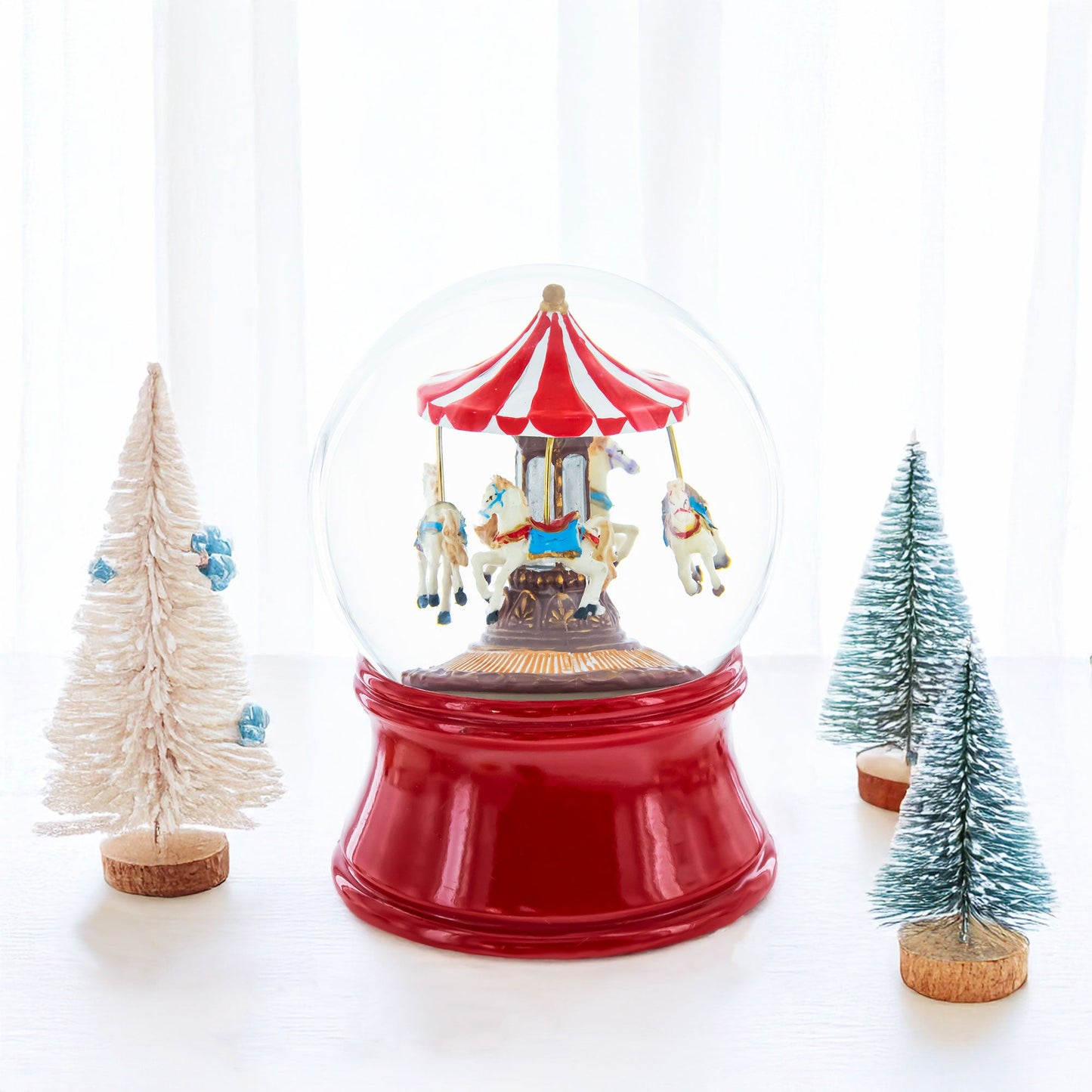 Horses Carousel Melody Spinning Musical Water Globe