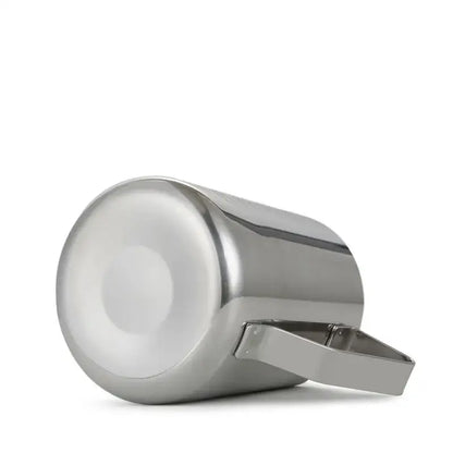 Polished stainless steel frothing cup kitchen latte art pitcher