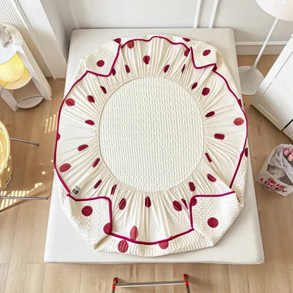 Polka dot smile white & red cool comforter set bedroom ruffled bedding