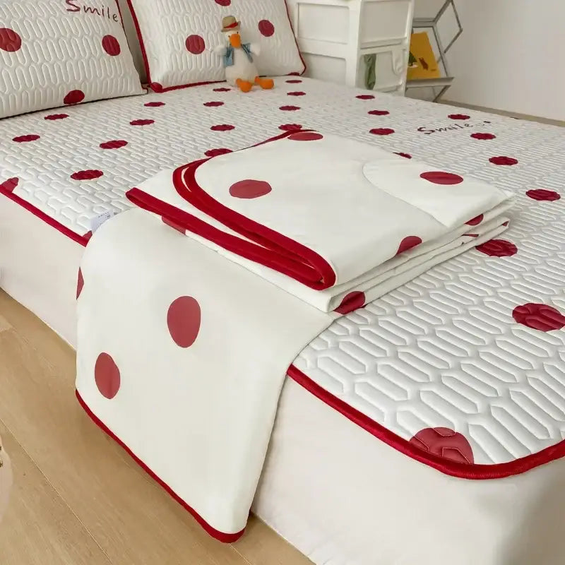 Polka dot smile white & red cool comforter set bedroom ruffled bedding