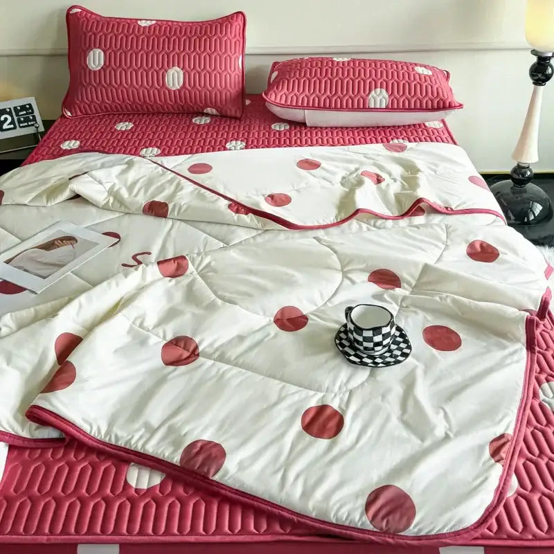 Polka dot smile white & red cool comforter set bedroom ruffled bedding