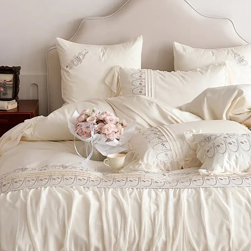 Princess wedding flowers embroidery cream bedding set bedroom